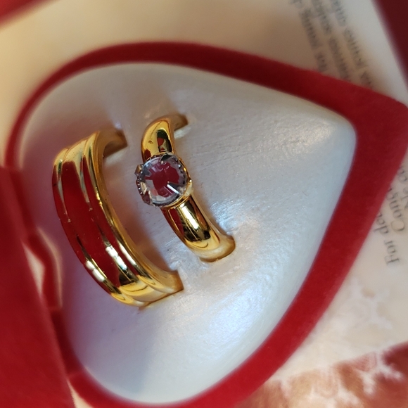 HALLMARK 1st Christmas Wedding KEEPSAKE ORNAMENT NIB - Picture 6 of 12